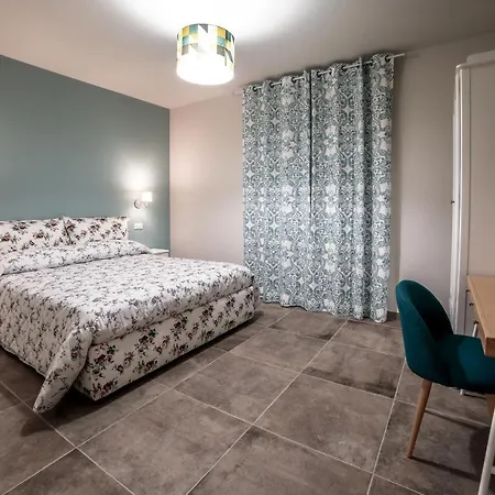 فندق مبيت وإفطار La Casa Tra Gli Ulivi أسيسي