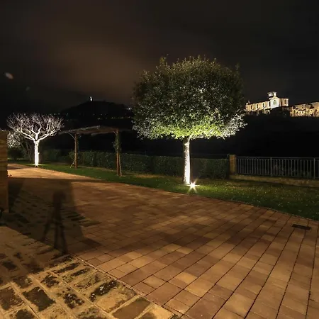 La Casa Tra Gli Ulivi فندق مبيت وإفطار 3*