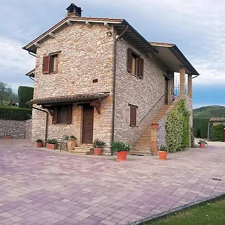 Bed and Breakfast La Casa Tra Gli Ulivi 3*